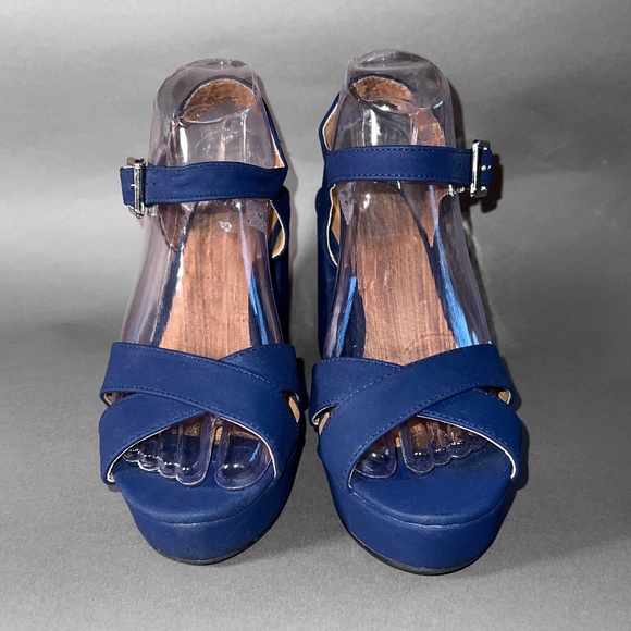 Qupid Shoes - Navy Blue Chunky Platform Sandals